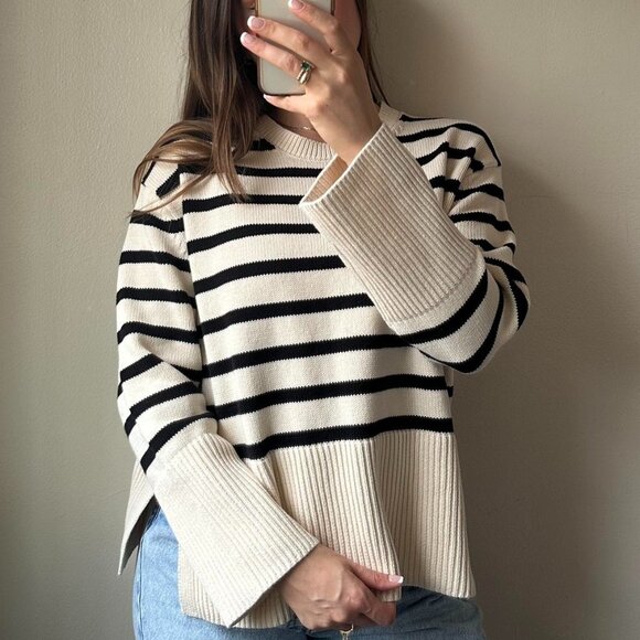 GAP Sweaters - GAP 100% Cotton Oversized Crewneck Sweater Split Hem Size L